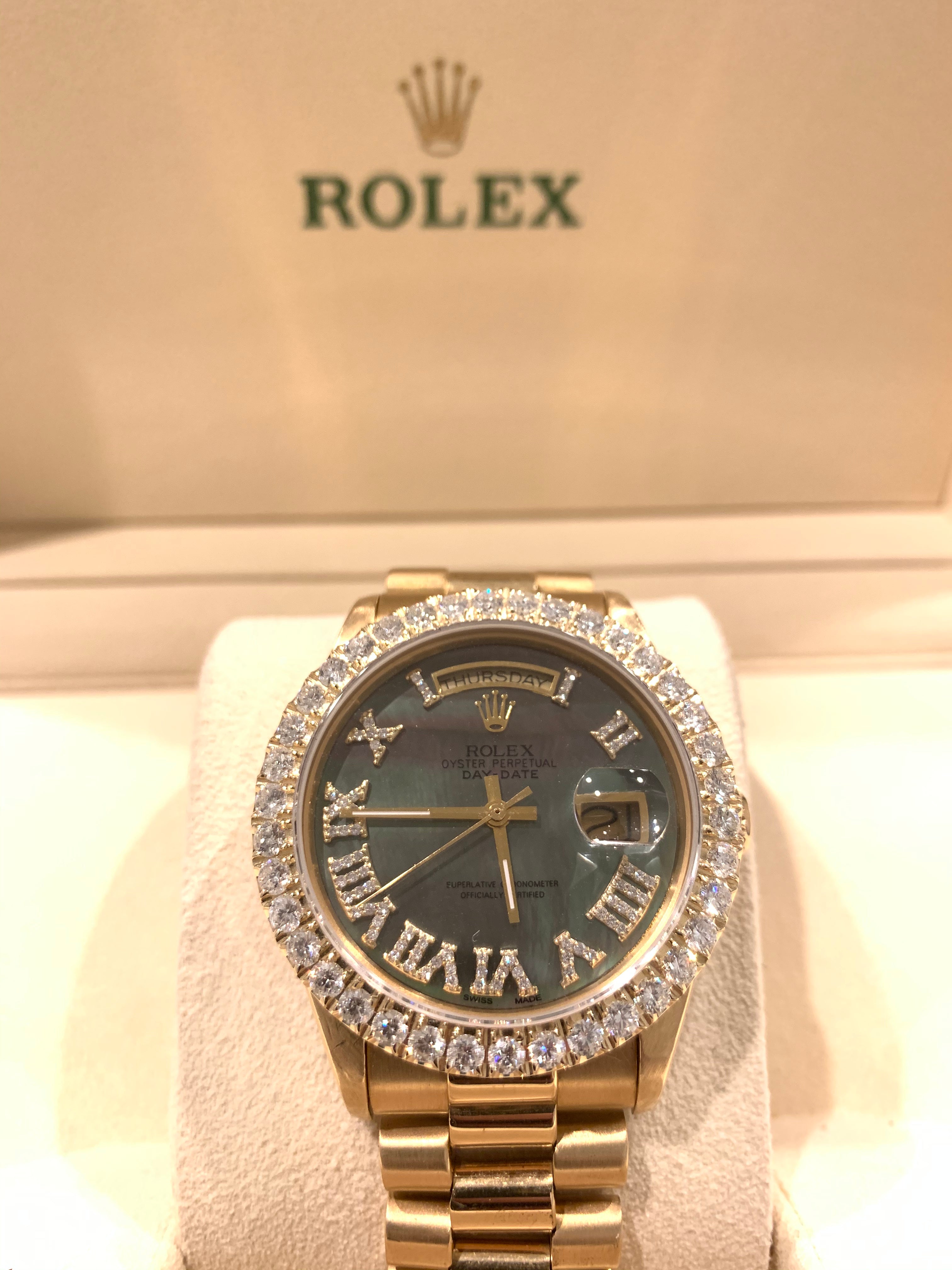 Rolex day shop date 8385