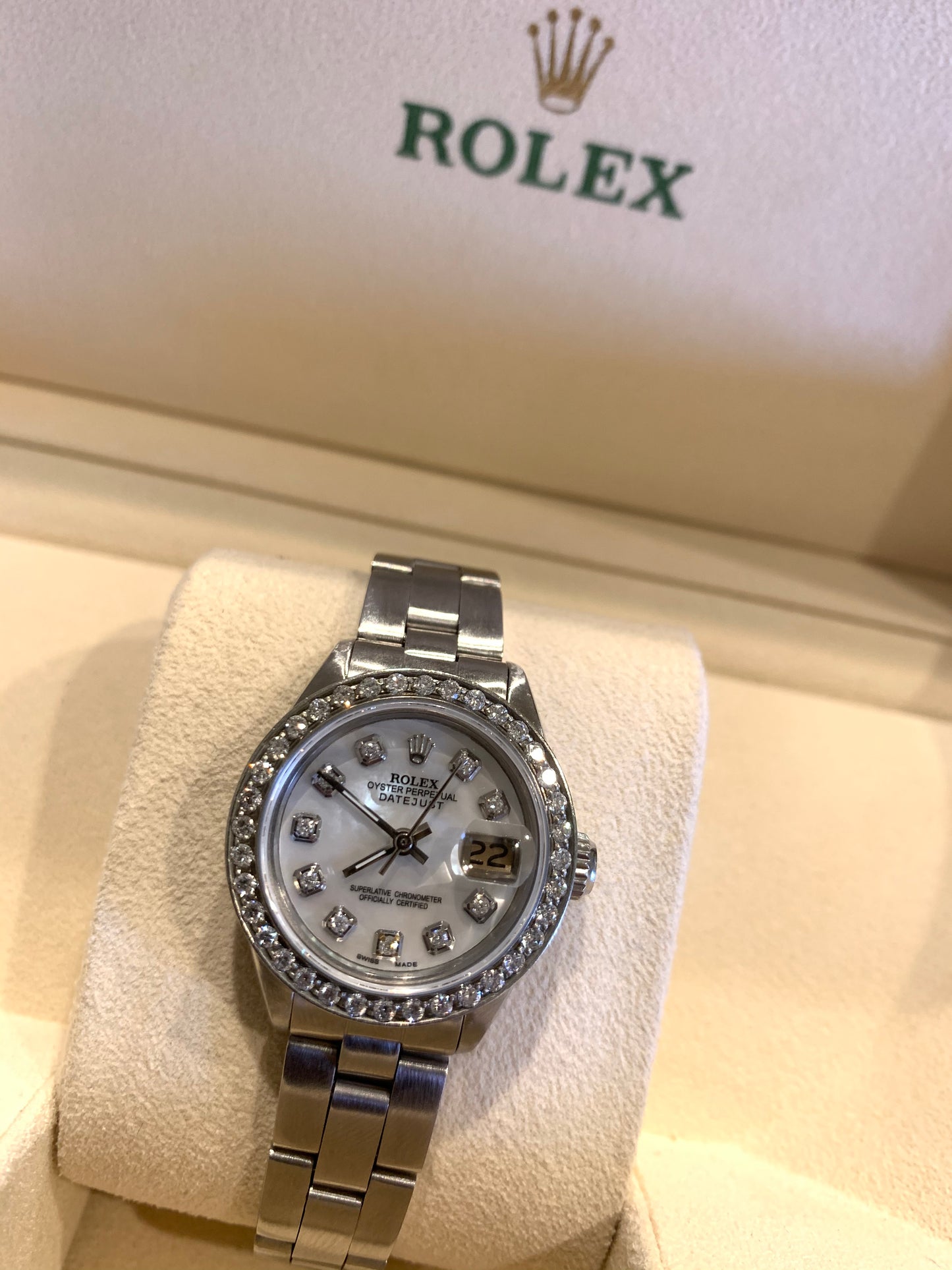 Rolex Ladies Datejust 6916 Diamond Bezel Mother of Pearl Diamond dial