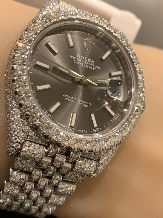 Rolex 126300 41mm Datejust Honeycomb setting Jubilee 14 carats