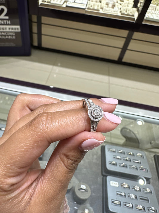 14k white gold 1/3ctw wedding set halo