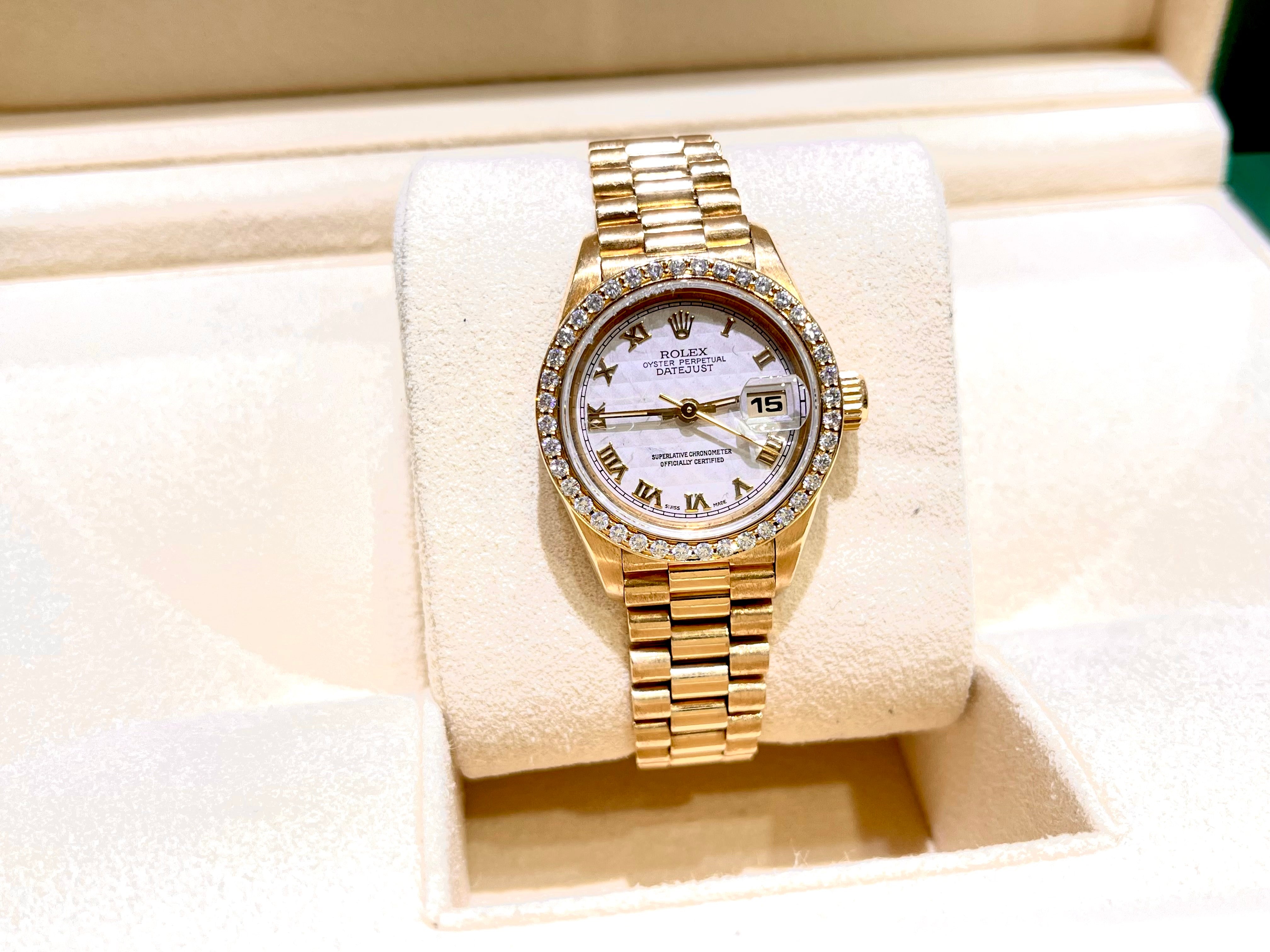 Rolex 69178 Ladies President 18k size 26mm Diamond Bezel Diamond