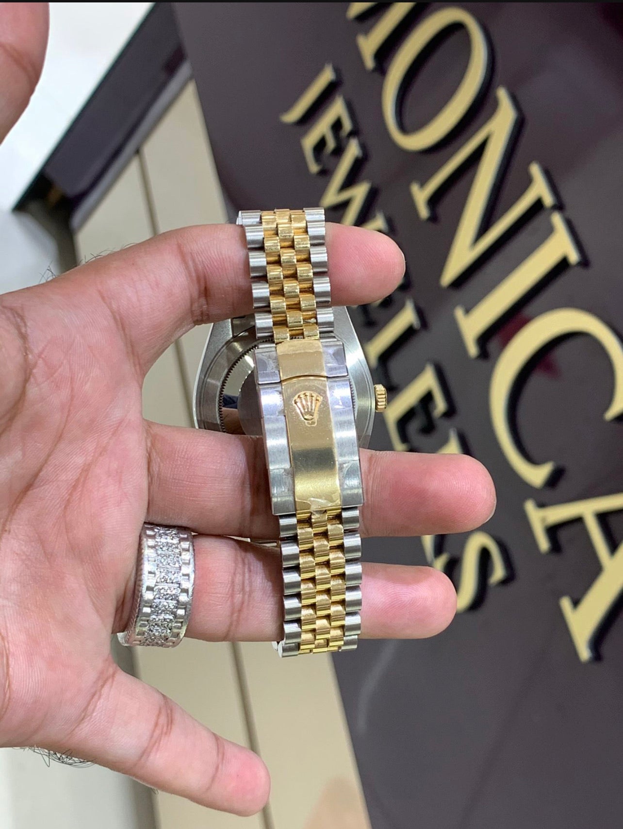 Rolex Datejust 18k/SS 41mm Champagne Stick Dial Jubilee Bracelet Men's Watch 126333