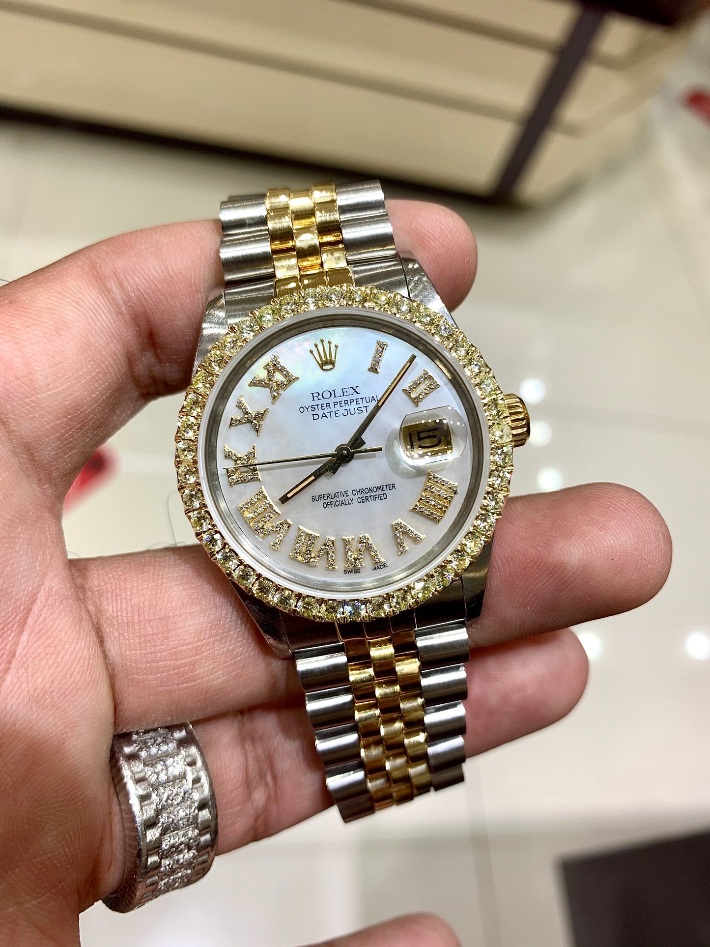 16013 18k/Stainless steel Jubilee with White mother of pearl Roman Numeral Diamond dial 3ctw