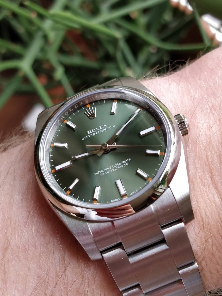 Rolex oyster shop perpetual olive green